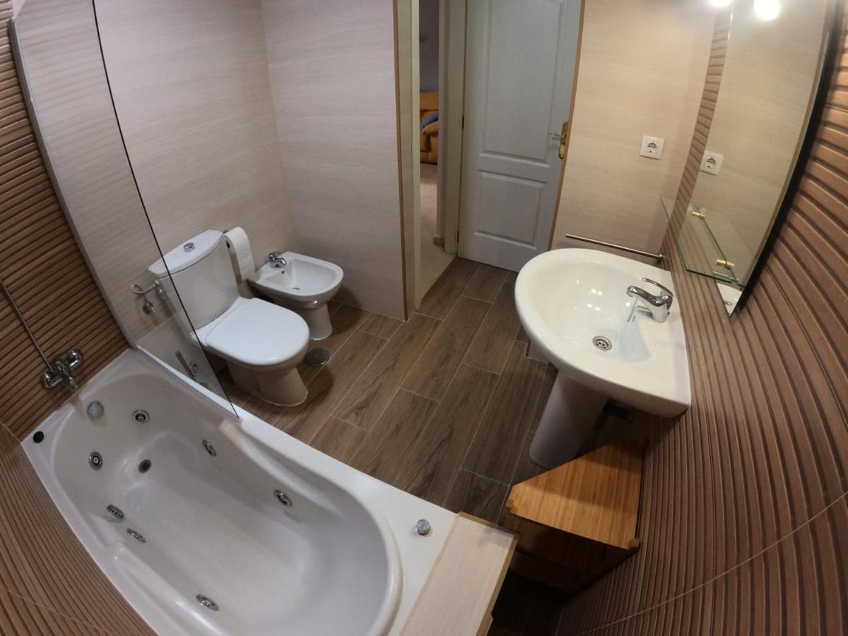 Апартаменты Faro12 Playa & Piscina & Parking Privado Бенальмадена Экстерьер фото